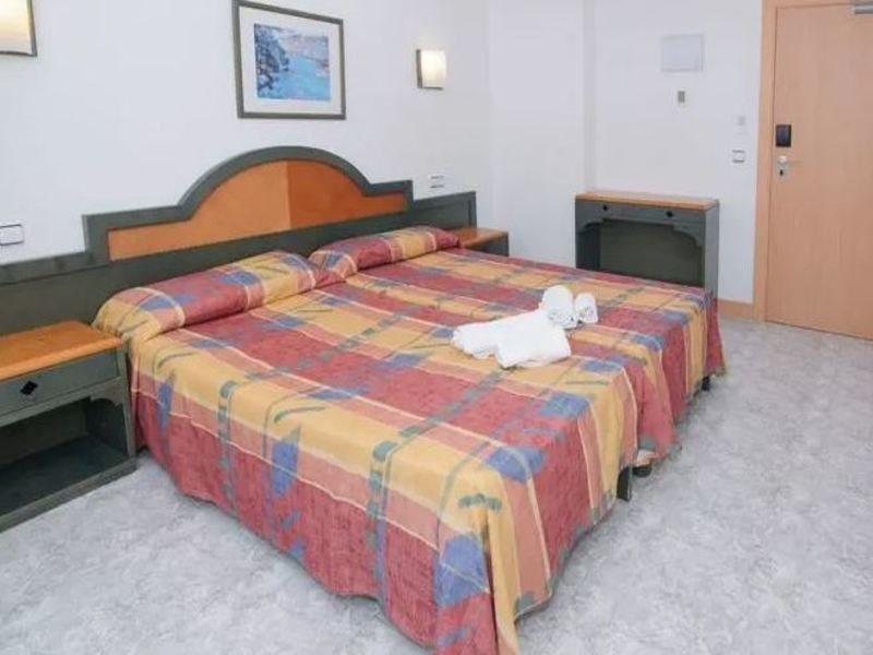 Hostal Rosalia San Antonio  Eksteriør billede