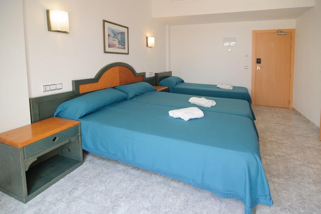 Hostal Rosalia San Antonio  Eksteriør billede